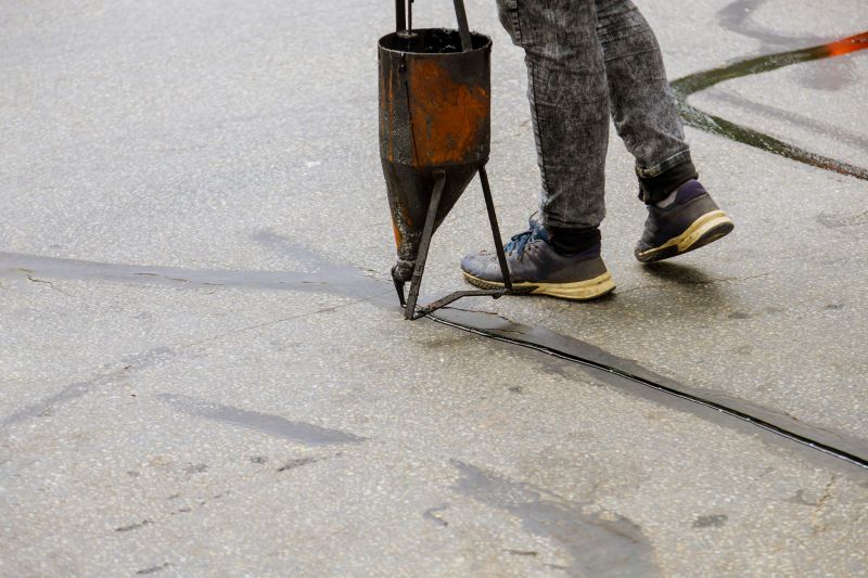 Asphalt Parking Lot Sealing in Tampa, FL