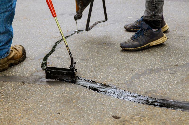 Hot Tar Driveway Sealing in Columbus, OH